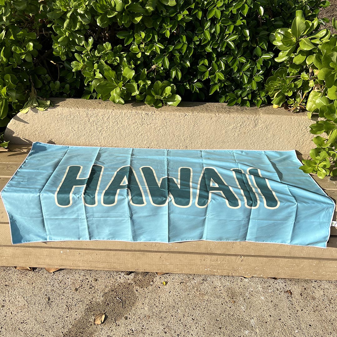 Kuleaina Tropical HI Sand Free Towel – Happy Haleiwa Hawaii