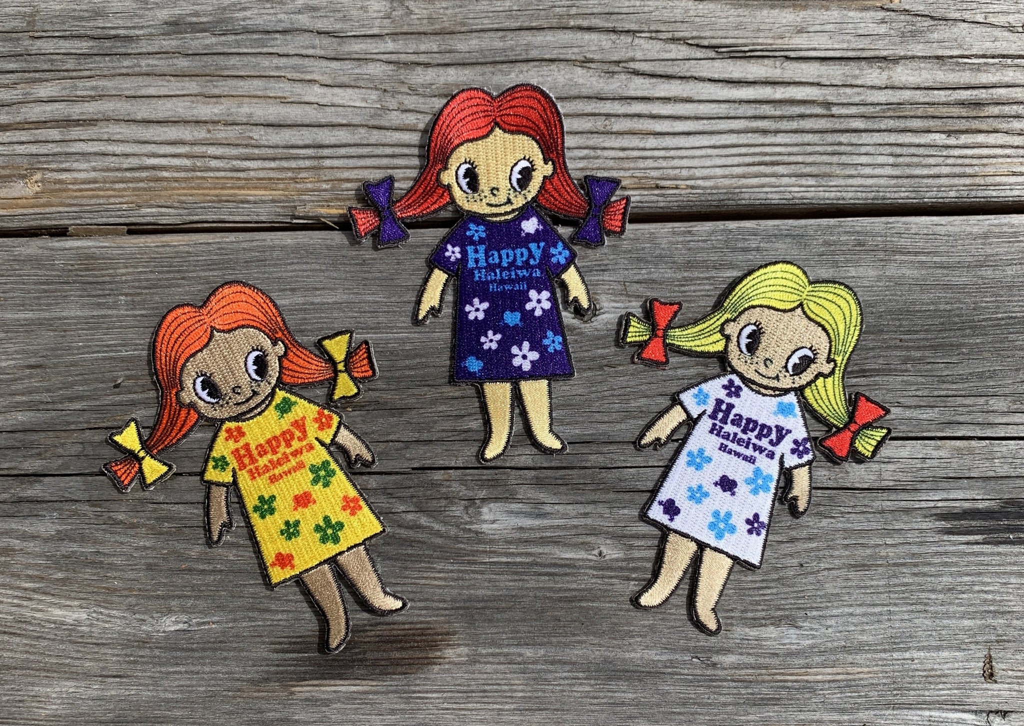 happy HALEIWA バッグ2点、ハンドタオル、アイロンシール2点セット happy HALEIWA バッグ2点、ハンドタオル、アイロンシール2点セット